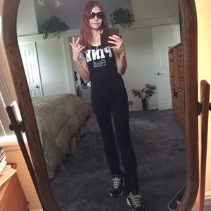 Meet your Posher, Viktoria